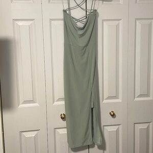 NWT Windsor Sage Green Midi Dress w/ Cowl Neck and Lace Up Back - M